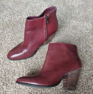 Dolce Vita Dark Red Heeled Leather Booties